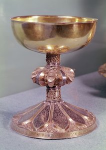 ジャイルズドウォルクールの杯、1228年頃（銀とニエロ） 作： Hugo d Oignies